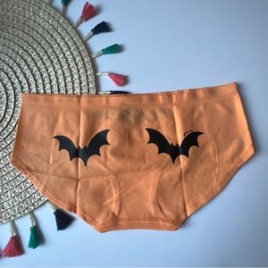 Victoria’s Secret PINK Seamless Hipster Panty Orange Halloween Bat Graphic  New